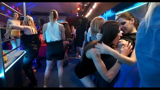 Strring up ta &#039; l-għasel u l-malji selvaġġ-ħtiġijiet