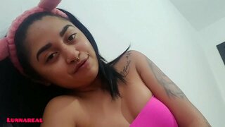 Nueva sapeca En Su Habitación, Con la Muy Cachonda